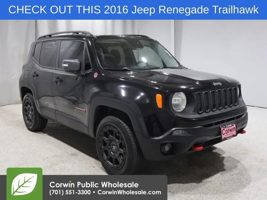 2016 Jeep Renegade Trailhawk photo 1