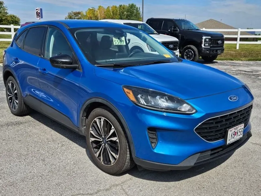 2021 Ford Escape SE photo 1