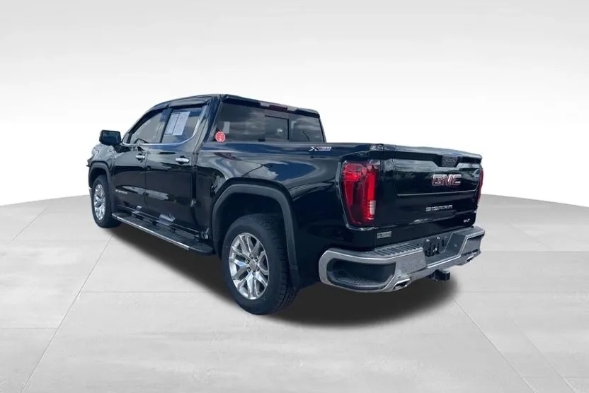 2021 Gmc Sierra 1500 SLT photo 1