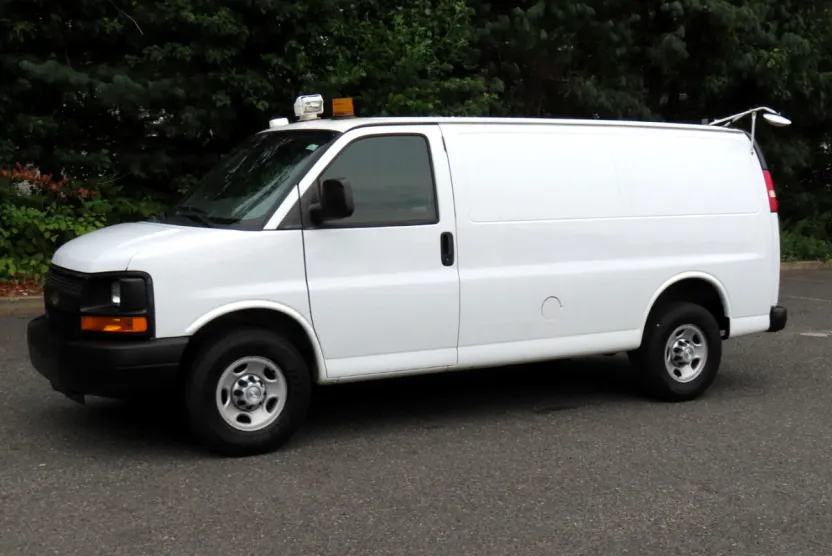 2016 Chevrolet Express 2500 Cargo photo 1