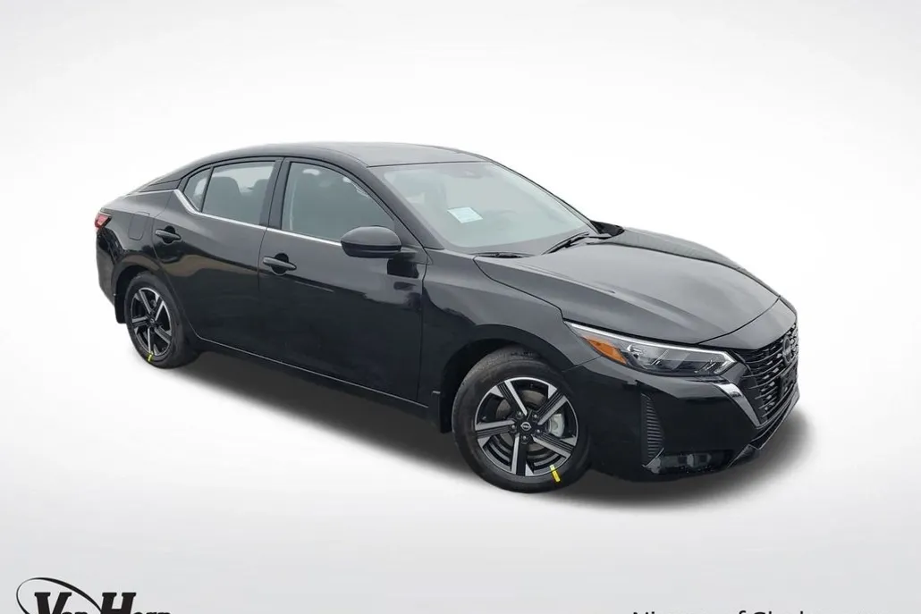 2025 Nissan Sentra SV photo 1