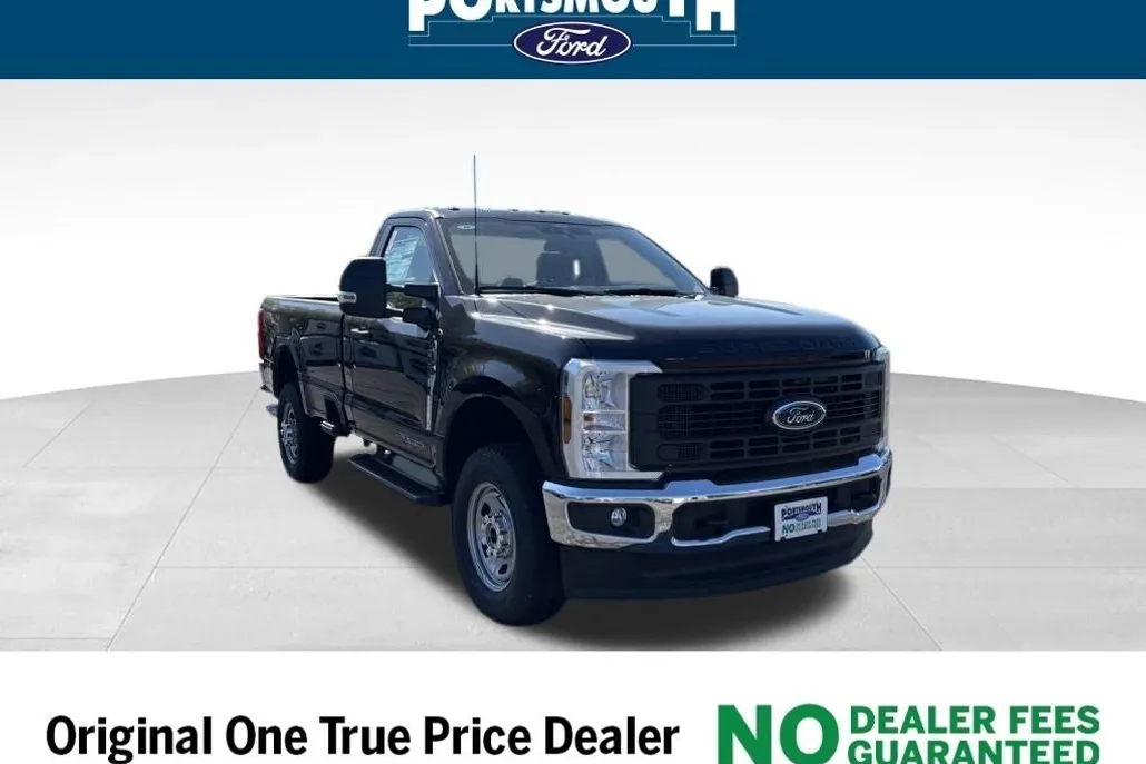 2025 Ford F-350 photo 1