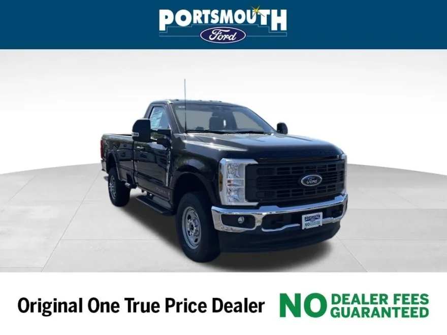 2025 Ford F-350 photo 1