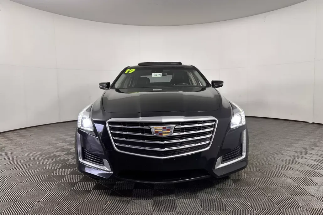 2019 Cadillac CTS Sedan Luxury photo 1