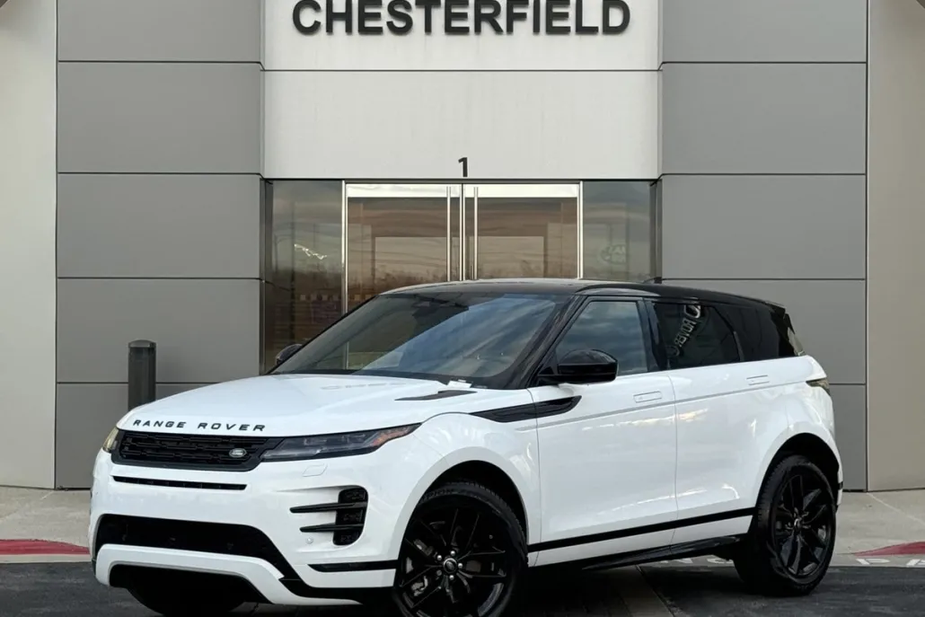 2025 Land Rover Range Rover Evoque Dynamic SE photo 1