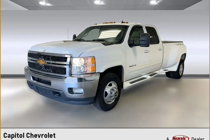 2013 Chevrolet Silverado 3500HD LTZ photo 1