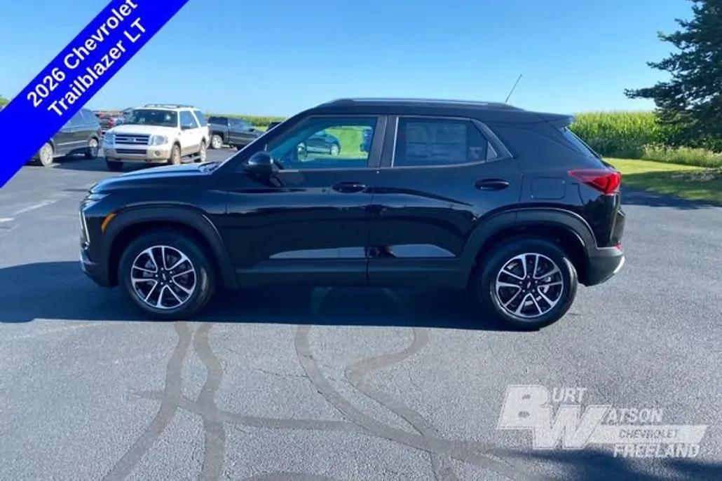 2026 Chevrolet Trailblazer LT photo 1