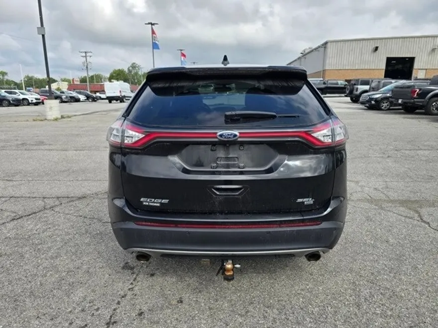 2015 Ford Edge SEL photo 1