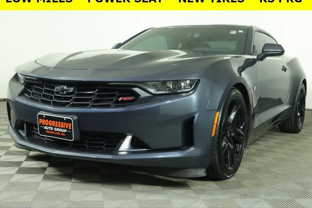 2022 Chevrolet Camaro 1LS 1LT photo 1