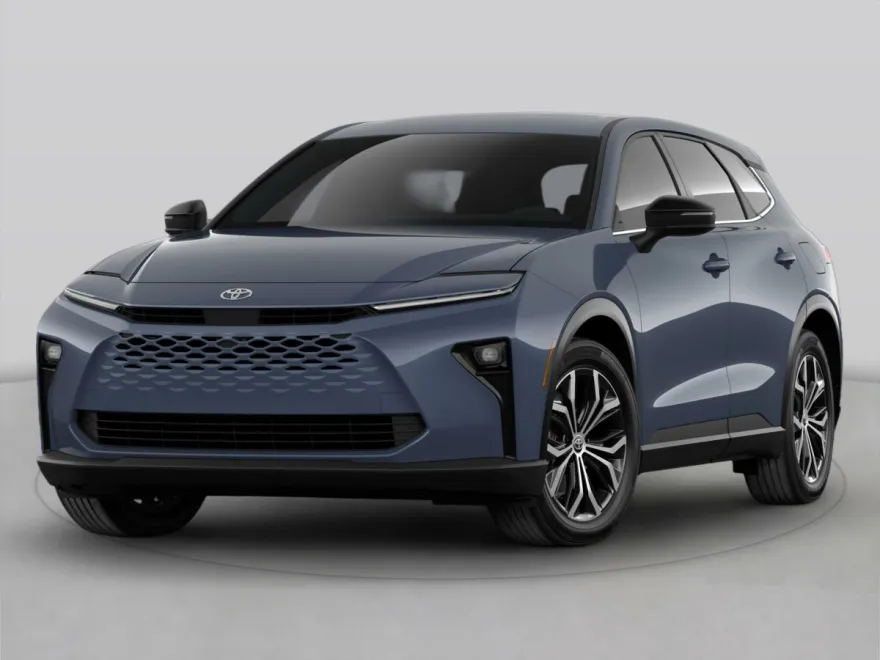 2025 Toyota Crown Signia XLE photo 1