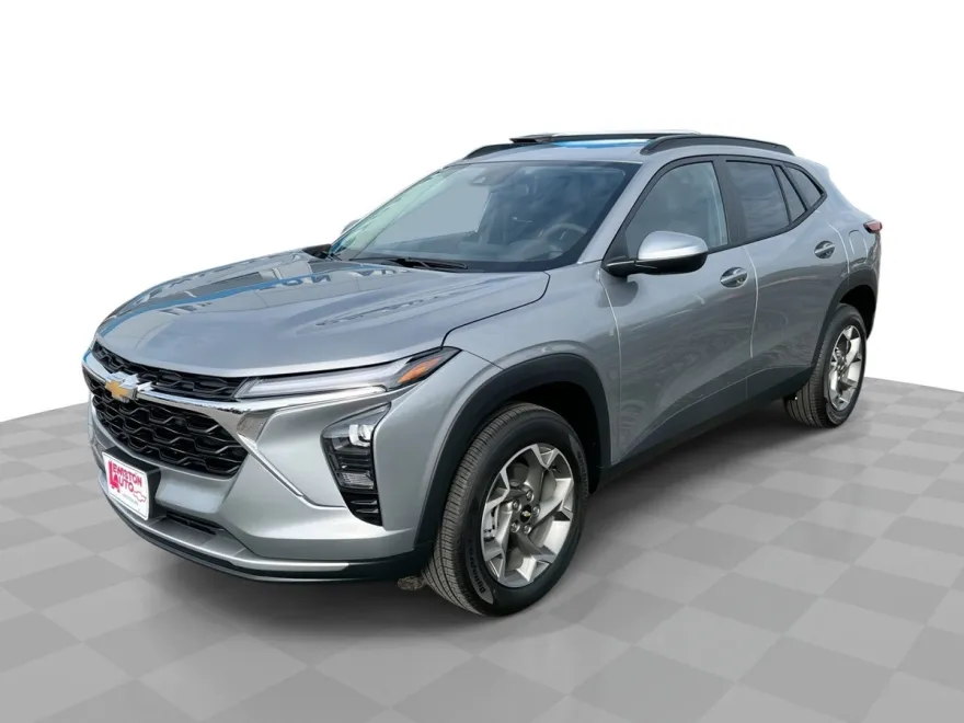2026 Chevrolet Trax LT photo 1