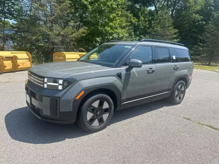 2026 Hyundai Santa Fe SEL photo 1