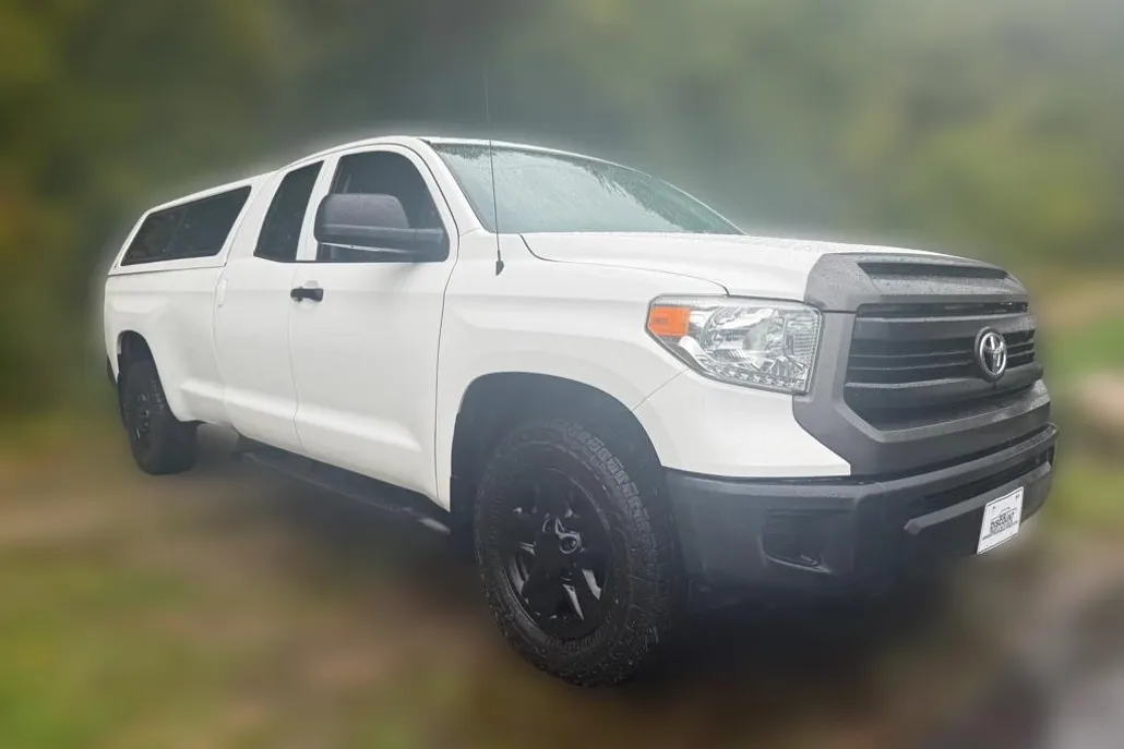 2014 Toyota Tundra SR photo 1