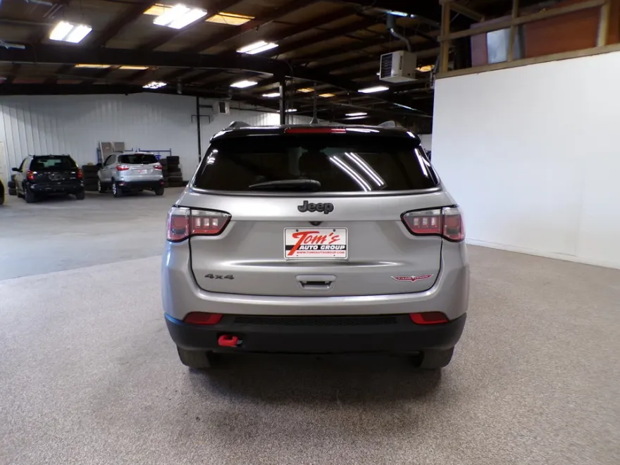 2020 Jeep Compass Trailhawk photo 1