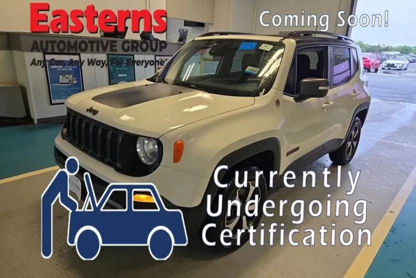 2021 Jeep Renegade Trailhawk photo 1