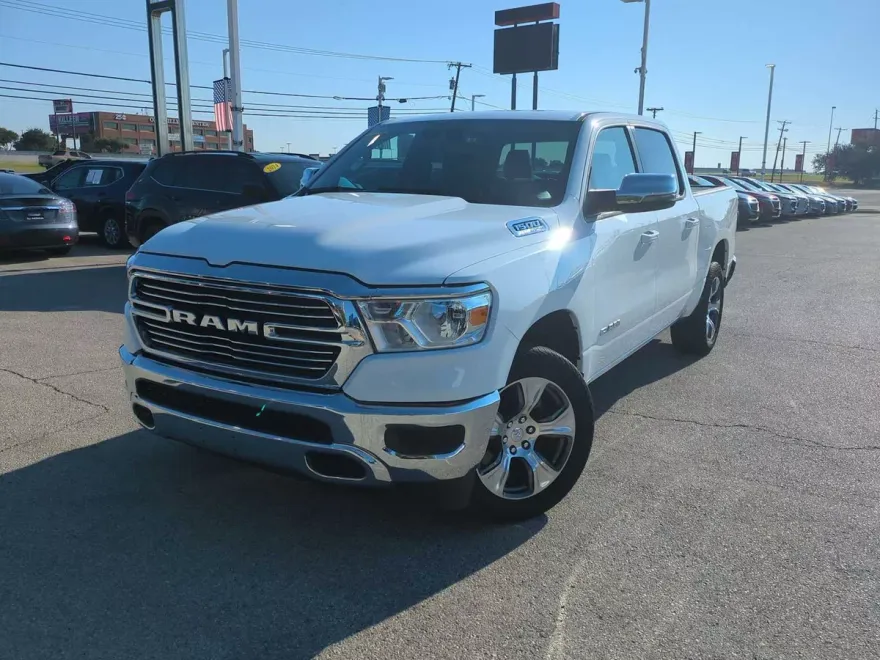 2024 Ram 1500 Laramie photo 1