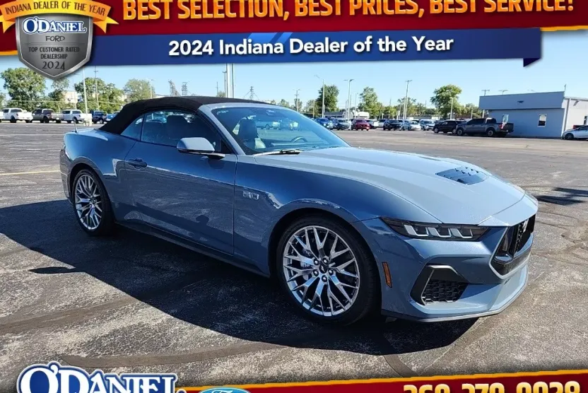 2024 Ford Mustang GT Premium Convertible photo 1