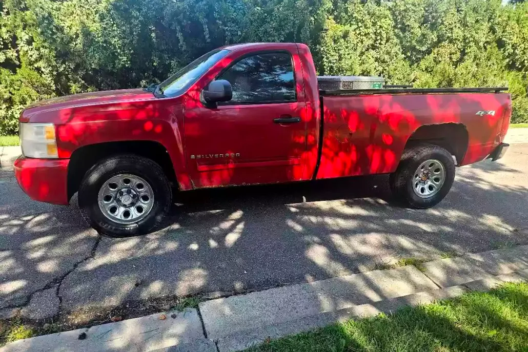2009 Chevrolet Silverado 1500 LT photo 1