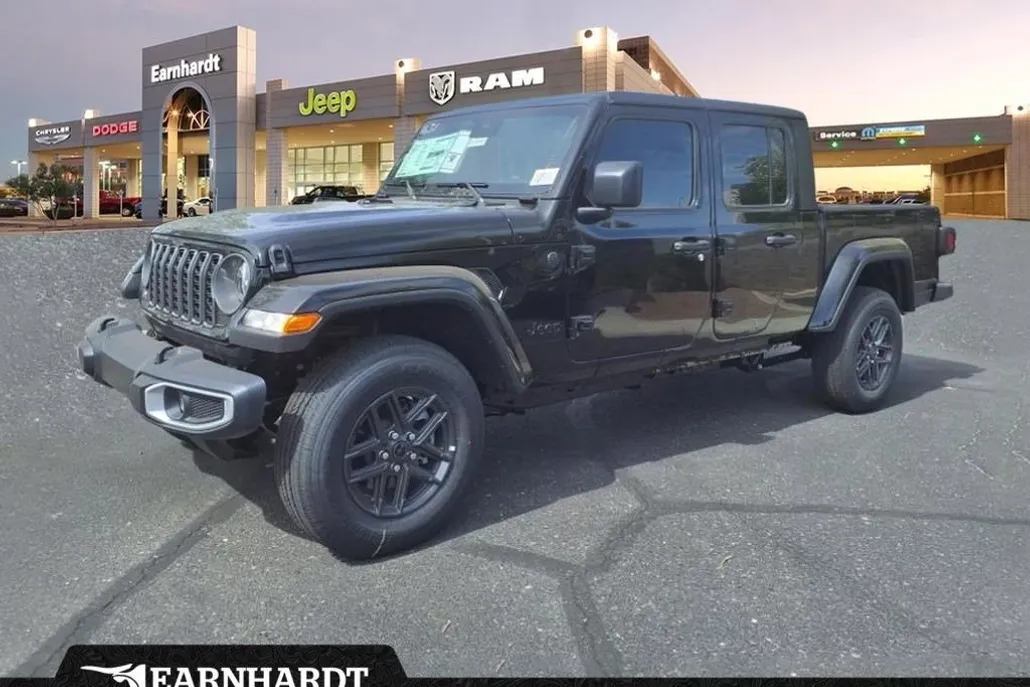 2025 Jeep Gladiator Sport S photo 1
