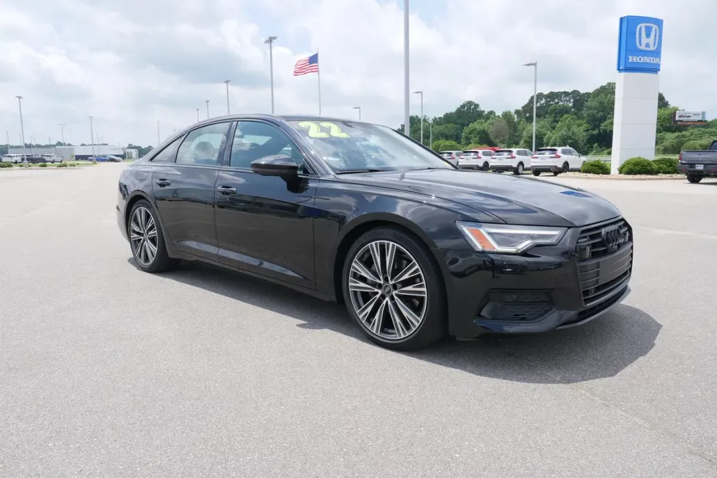 2022 Audi A6 Quattro Premium Plus photo 1