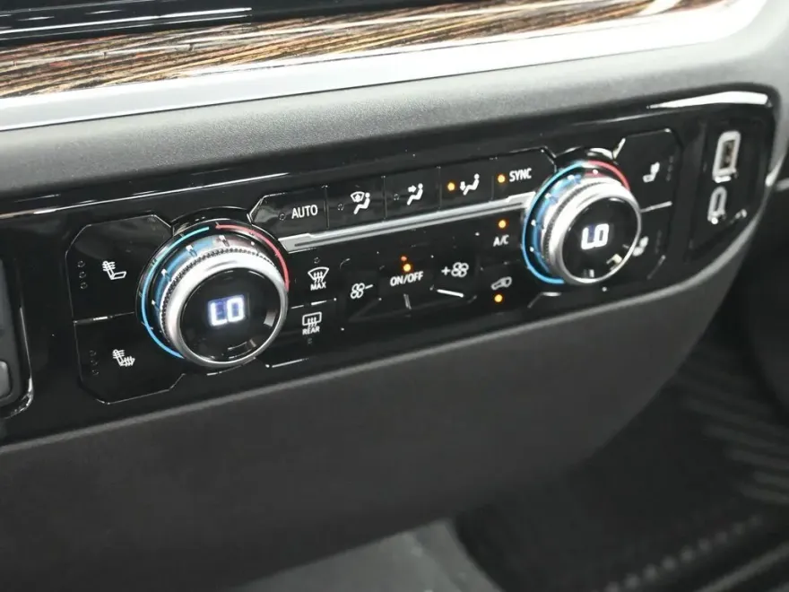 2025 Gmc Sierra 1500 SLE photo 17