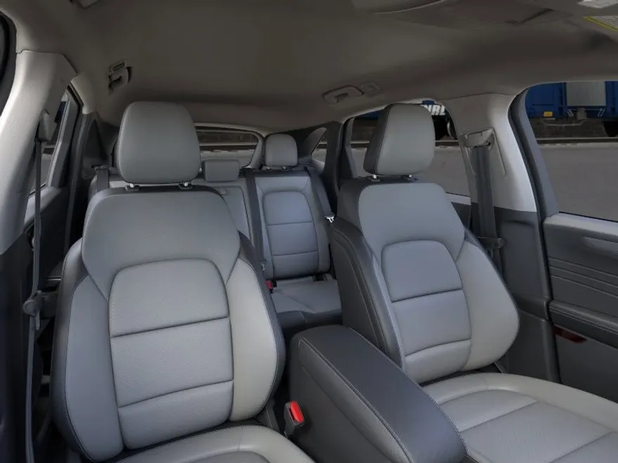 2025 Ford Escape photo 1