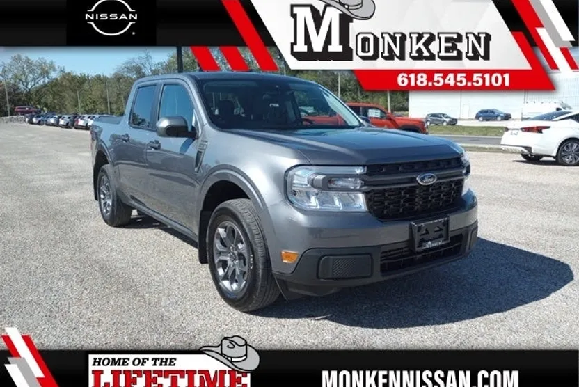 2023 Ford Maverick XLT photo 1