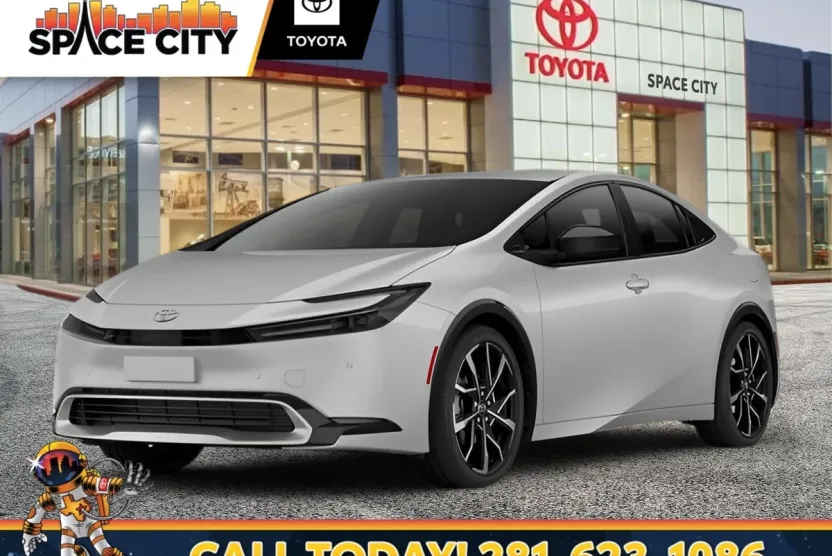 2026 Toyota Prius Plug-in Hybrid XSE photo 1
