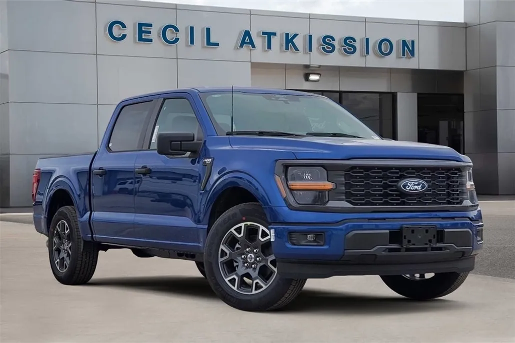 2025 Ford F-150 STX photo 1