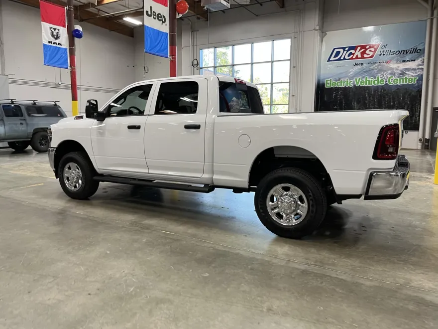 2025 Ram 2500 Tradesman photo 1