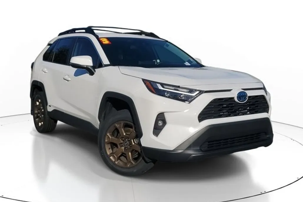 2023 Toyota RAV4 Hybrid photo 1
