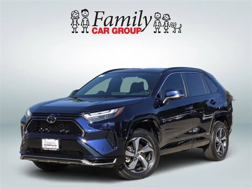2025 Toyota RAV4 Hybrid SE Prime photo 1