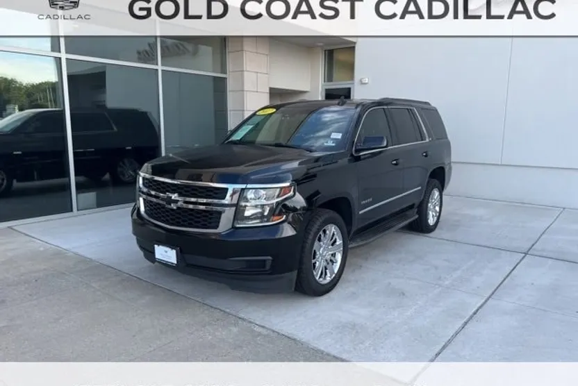 2017 Chevrolet Tahoe LT photo 1