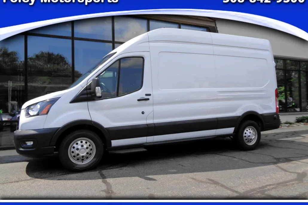 2020 Ford Transit photo 1