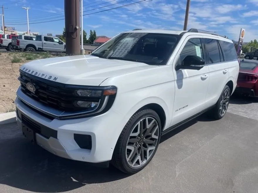 2025 Ford Expedition Platinum photo 1