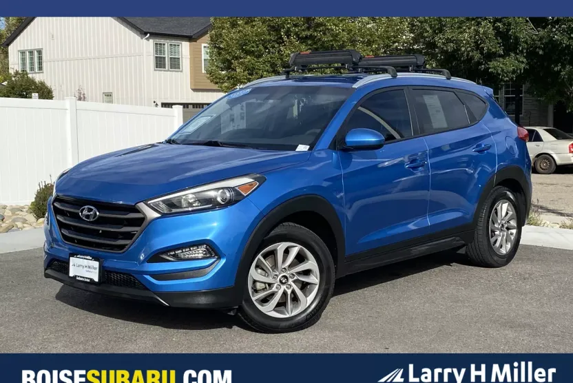 2016 Hyundai Tucson SE photo 1