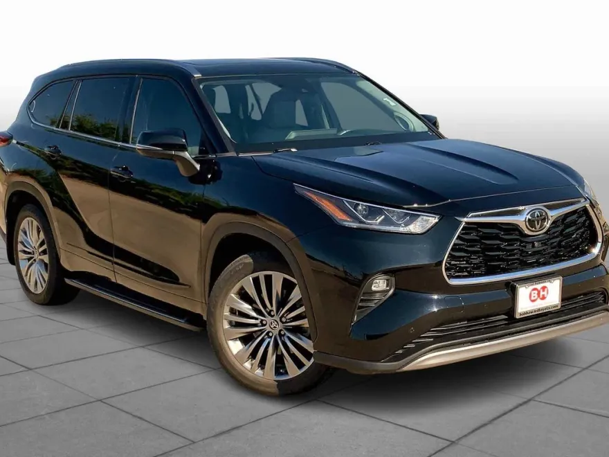 2022 Toyota Highlander Platinum photo 1