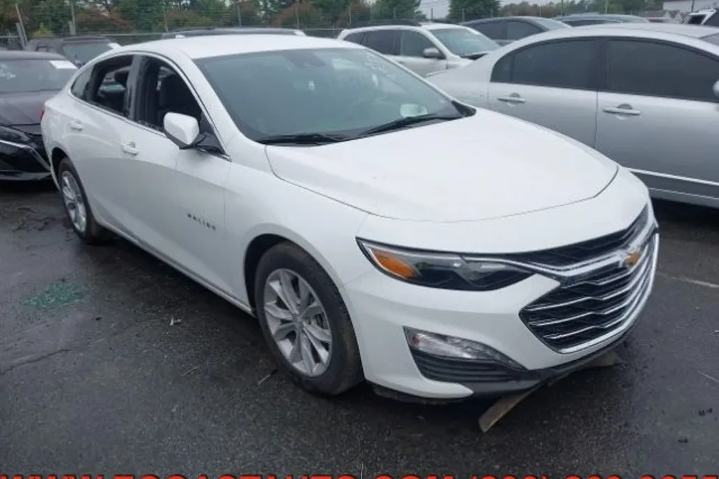 2025 Chevrolet Malibu 1LT photo 1