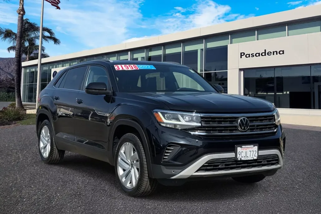2022 Volkswagen Atlas Cross Sport SE Technology photo 1