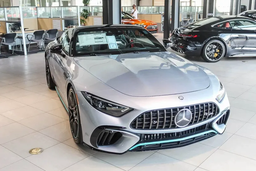 2024 Mercedes Benz SL AMG 63 photo 1