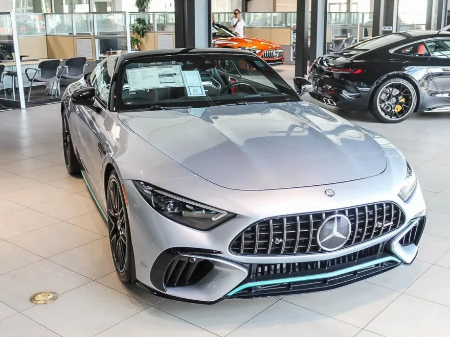 2024 Mercedes Benz SL AMG 63 photo 1