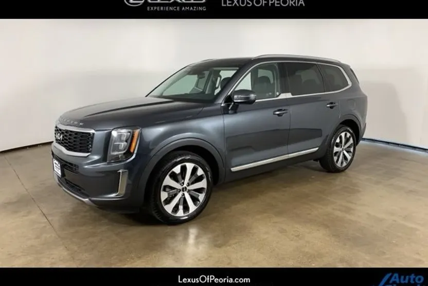 2022 Kia Telluride EX photo 1