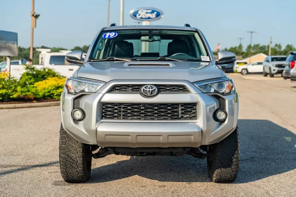 2019 Toyota 4Runner TRD Premium photo 1