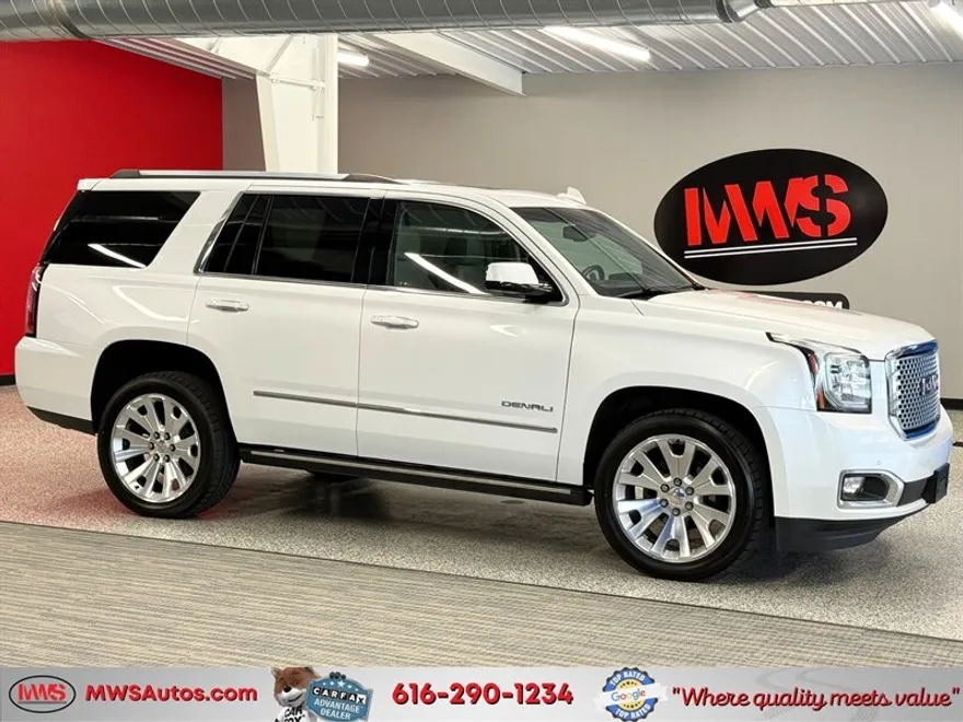 2017 Gmc Yukon Denali photo 1