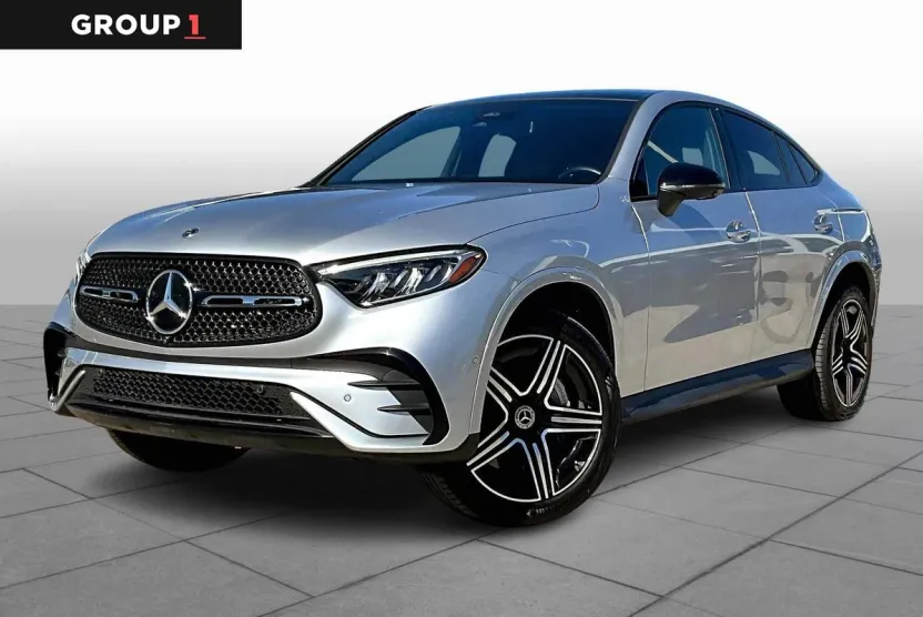 2024 Mercedes Benz GLC 300 4MATIC photo 1