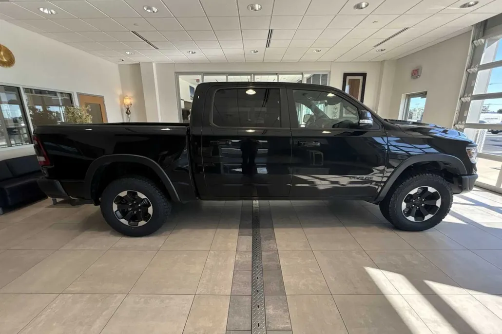 2022 Ram 1500 Rebel photo 1