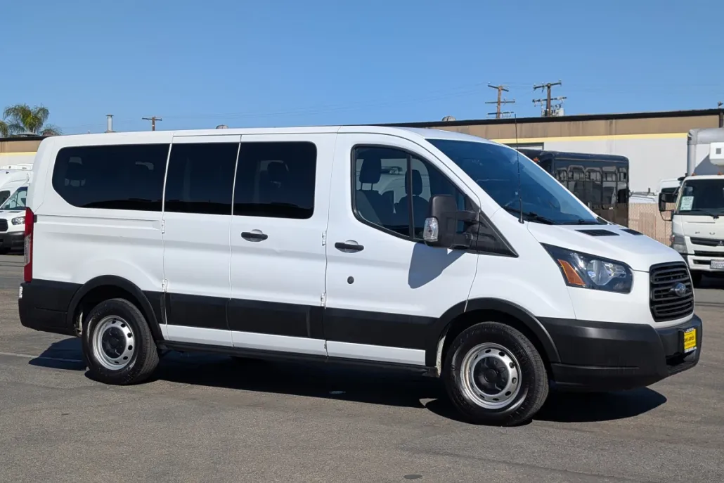 2019 Ford Transit photo 1
