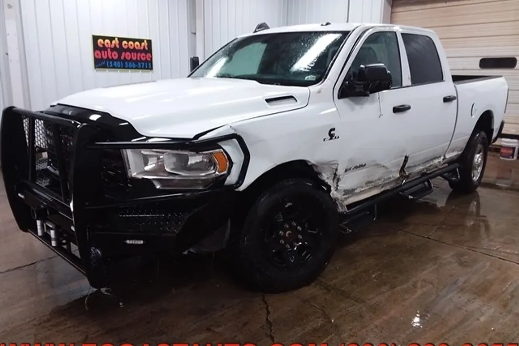 2021 Ram 3500 Tradesman photo 1
