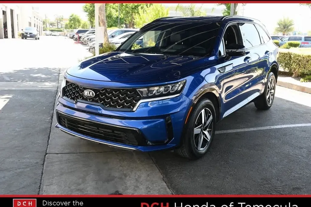 2021 Kia Sorento S photo 1