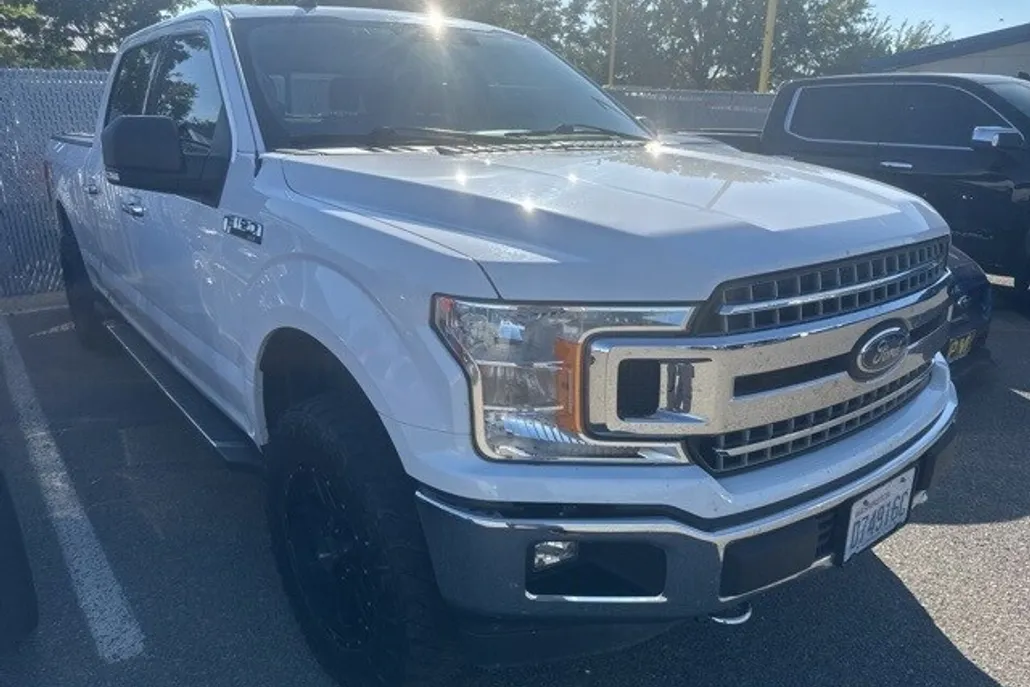 2019 Ford F-150 XLT photo 1